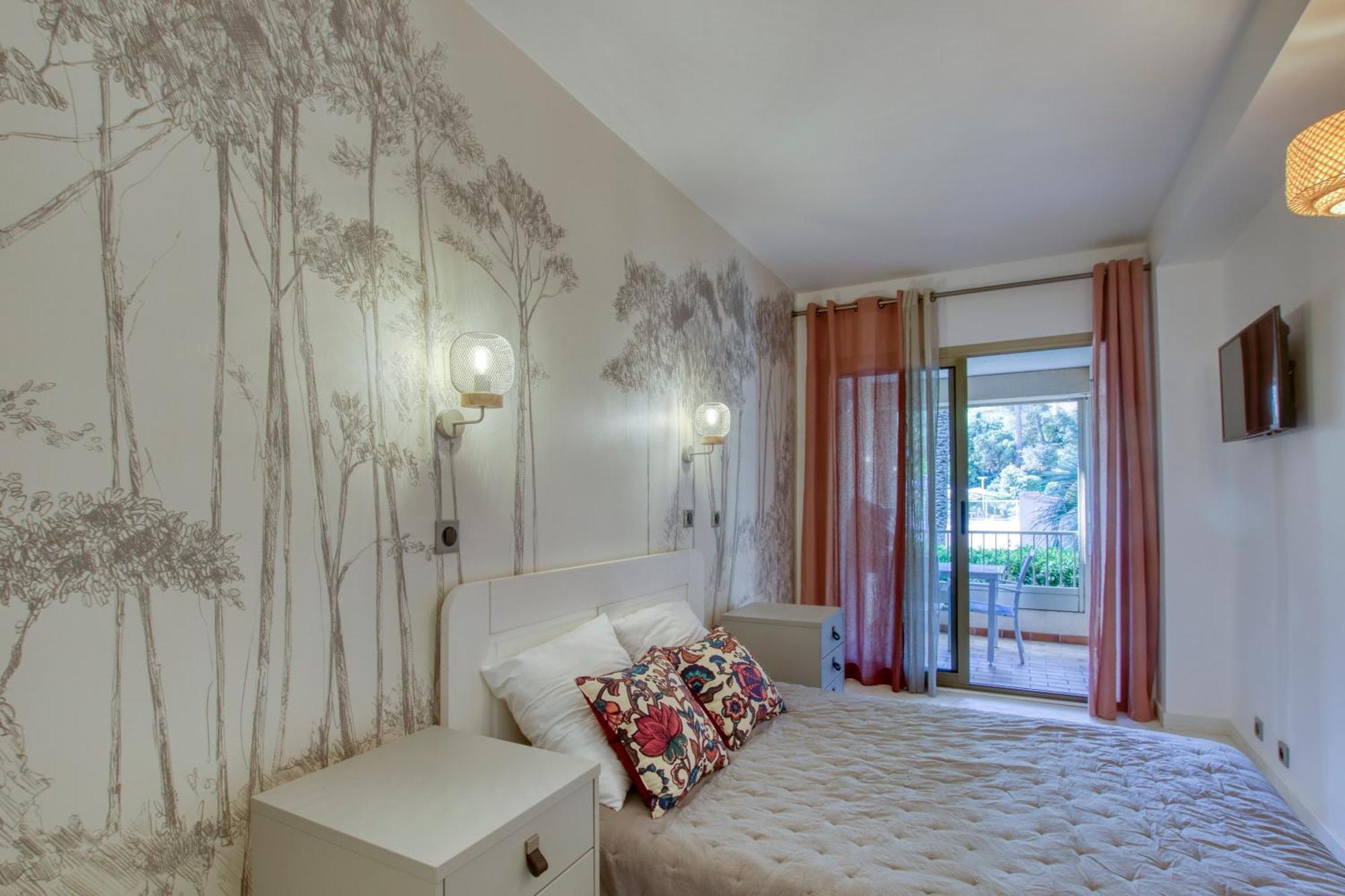 Appartement Piscine Tennis Acces Prive Plage Joia Санари-сюр-Мер Экстерьер фото